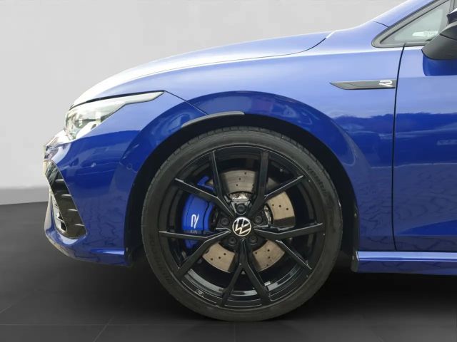 Volkswagen Golf IQ.Drive