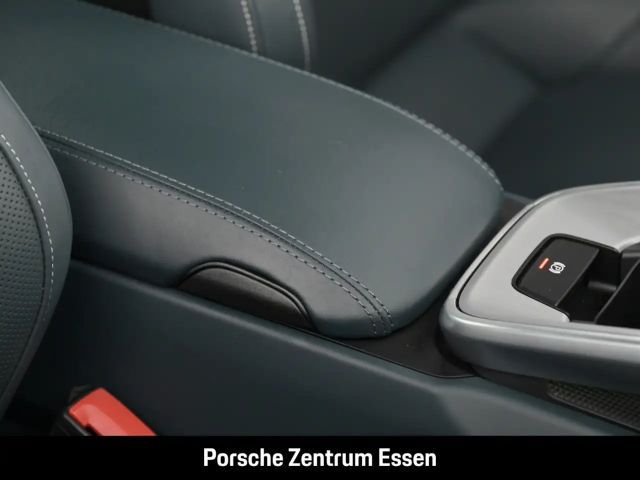 Porsche 992 4S Coupé Targa