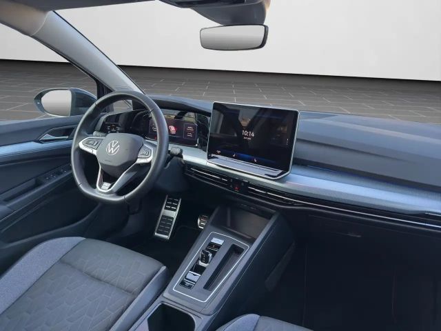 Volkswagen Golf 1.5 eTSI DSG Golf VIII
