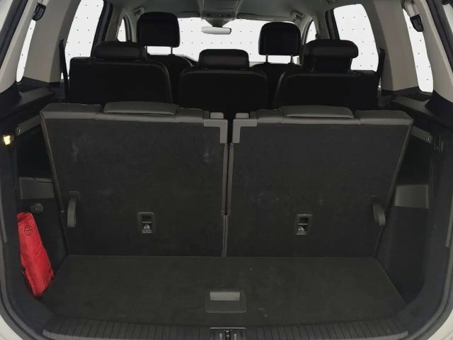 Volkswagen Touran 1.5 TSI DSG IQ.Drive