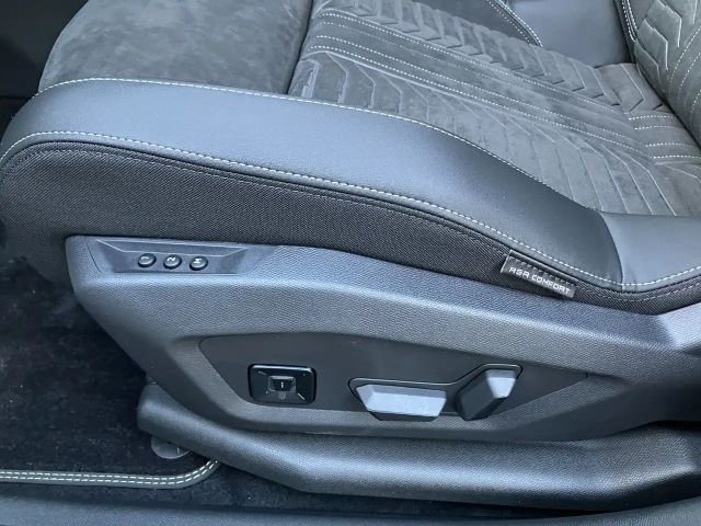 Peugeot 5008 GT-Line Hybrid