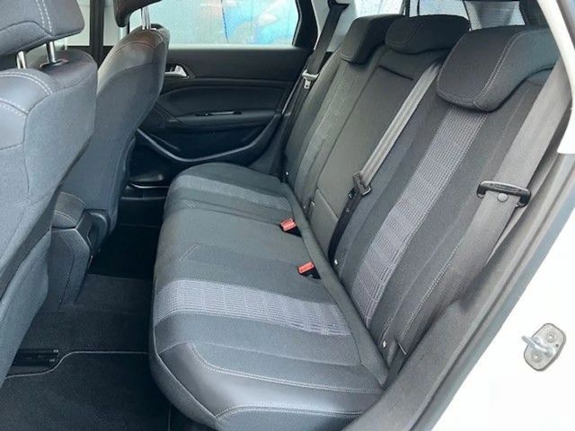 Peugeot E-2008 GT-Line