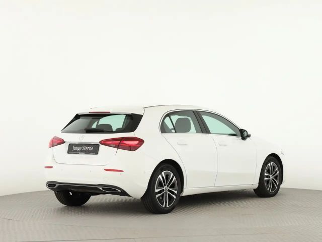 Mercedes-Benz A 180 Progressive