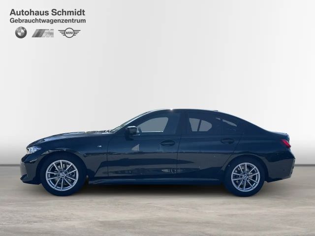 BMW 320 320d M-Sport Sedan xDrive