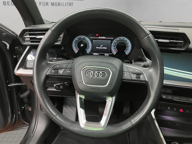 Audi A3 35 TDI S-Line S-Tronic Sportback