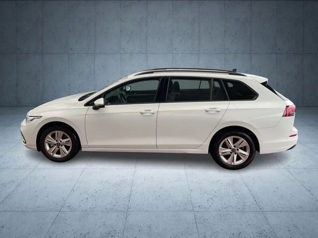 Volkswagen Golf 1.0 TSI Life Variant