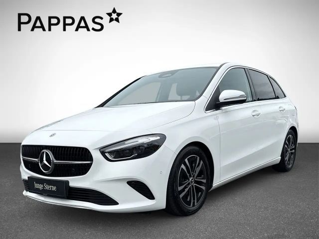 Mercedes-Benz B 180 B 180 d Sedan