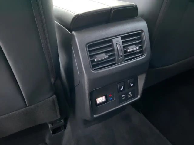 Nissan X-trail AWD Tekna