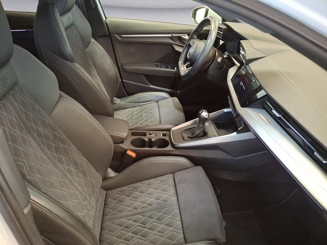 Audi A3 35 TDI S-Line Sportback