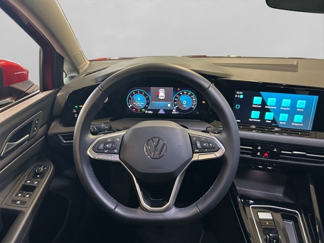 Volkswagen Golf 1.5 eTSI DSG Golf VIII