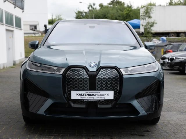 BMW iX xDrive xDrive40