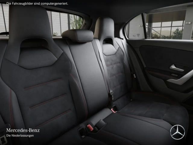 Mercedes-Benz A 200 AMG Line