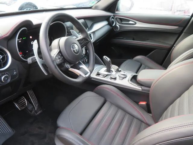 Alfa Romeo Stelvio Q4