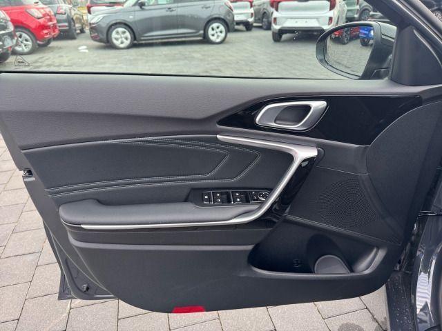 Kia Ceed CEED_5 1.0T 48V DCT 100 NIGHTLINE STD