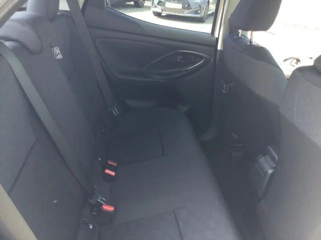 Toyota Yaris Hybride Team D