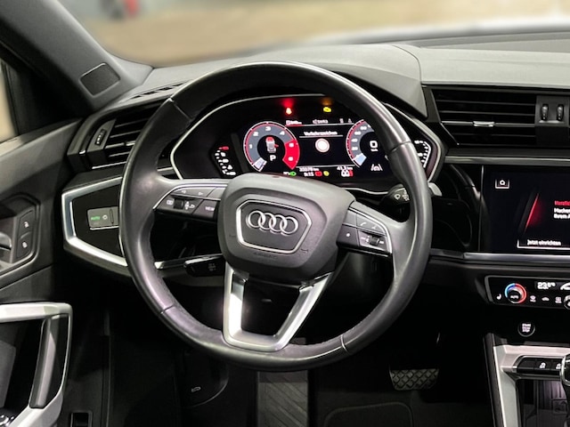 Audi Q3 35 TDI S-Tronic
