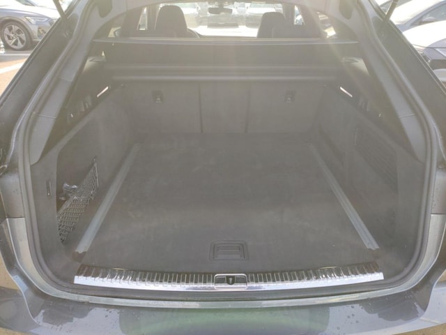 Audi S6 Avant Quattro