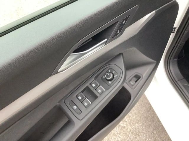 Volkswagen Golf Business Variant