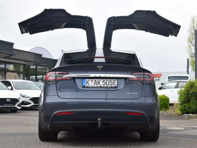 Tesla Model X Dual Motor Performance