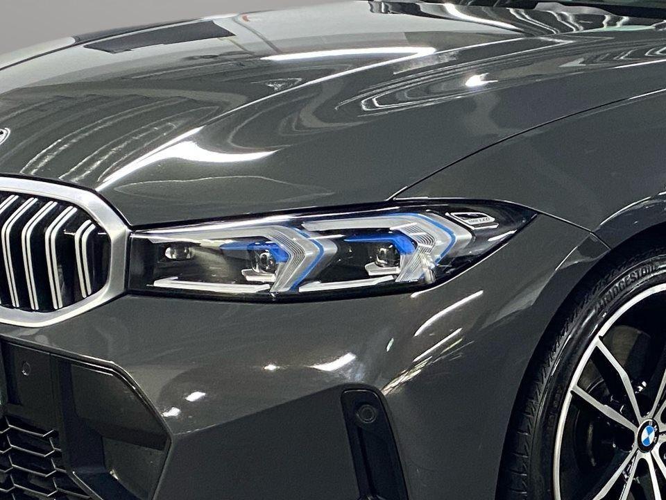 BMW 330 330i Sedan xDrive