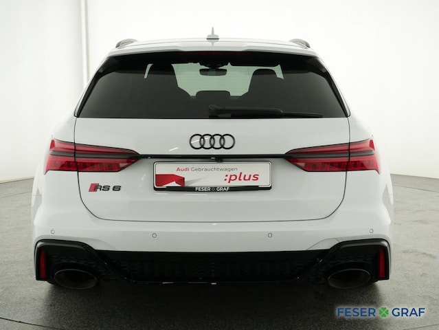 Audi RS6 Avant Quattro