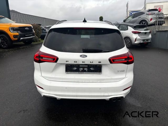 Ford Focus ST Line Wagon