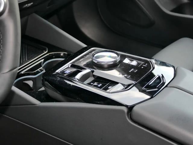 BMW i5 M-Sport Sedan