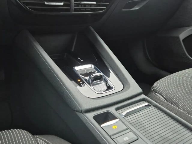 Skoda Octavia 2,0 TDI*DSG*ACC*WERKSGARANTIE*LED*NAVI*KREDIT