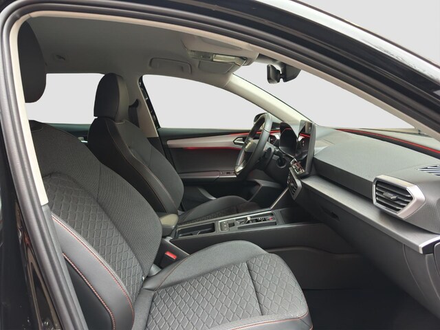 Seat Leon 1.5 eTSI FR-lijn Sportstourer