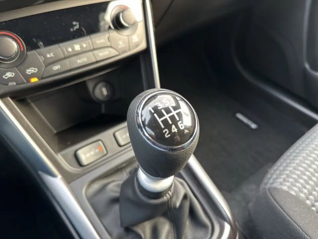 Suzuki S-Cross Hybrid