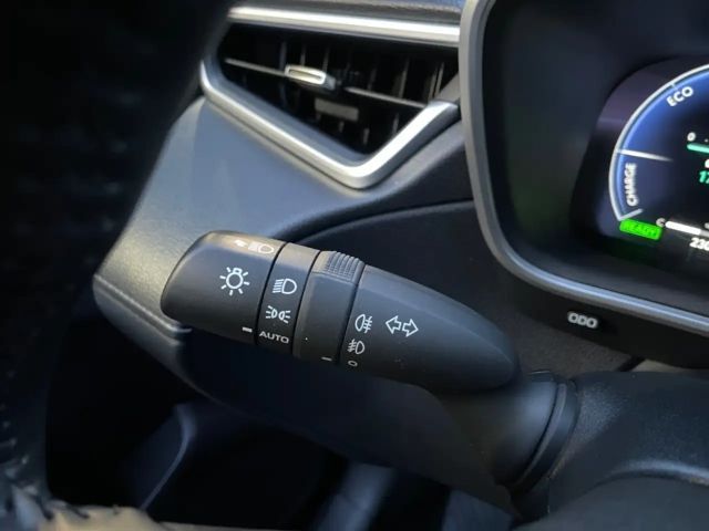 Toyota Corolla Cross Hybride Team D