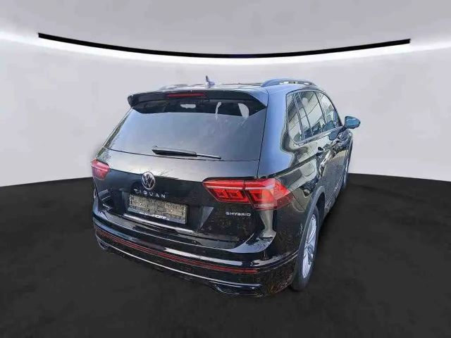 Volkswagen Tiguan DSG R-Line Style