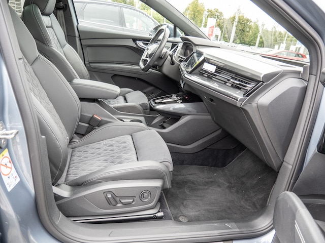 Audi Q4 e-tron SUV 45 e-tron Audi Q4 e-tron