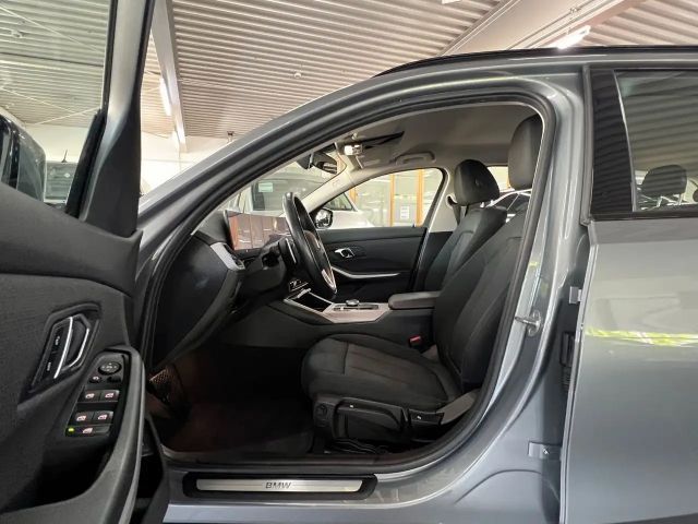 BMW 318 318d Touring