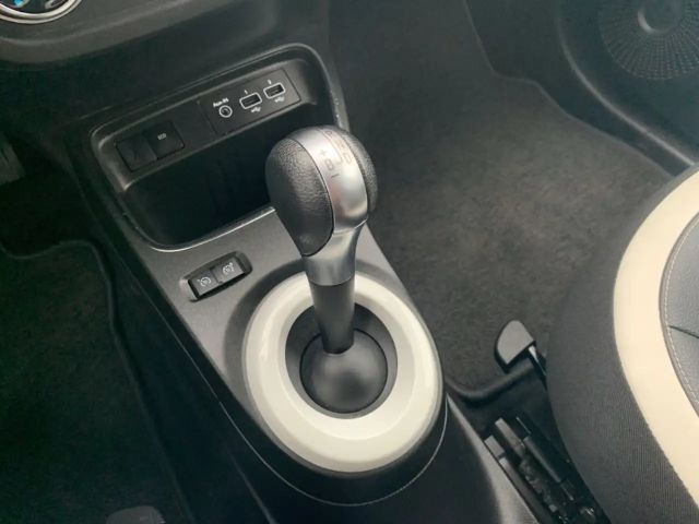 Renault Twingo E-Tech Techno