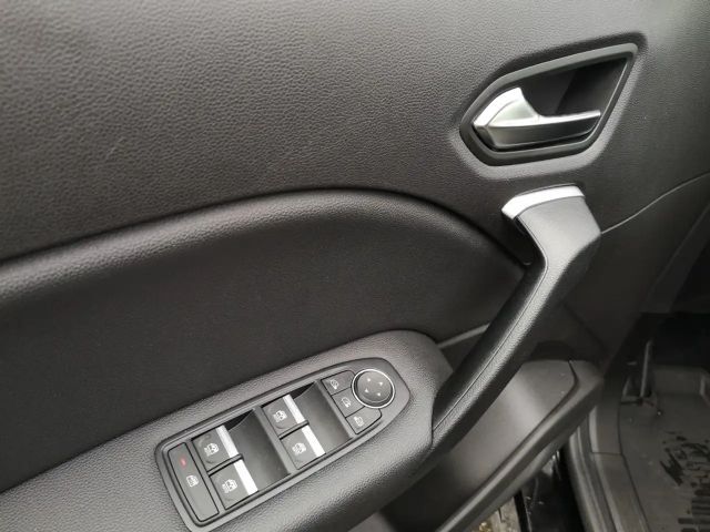 Renault Captur EDC Intens TCe 140