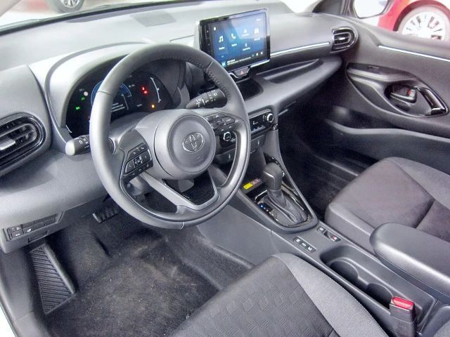 Toyota Yaris Hybride Team D