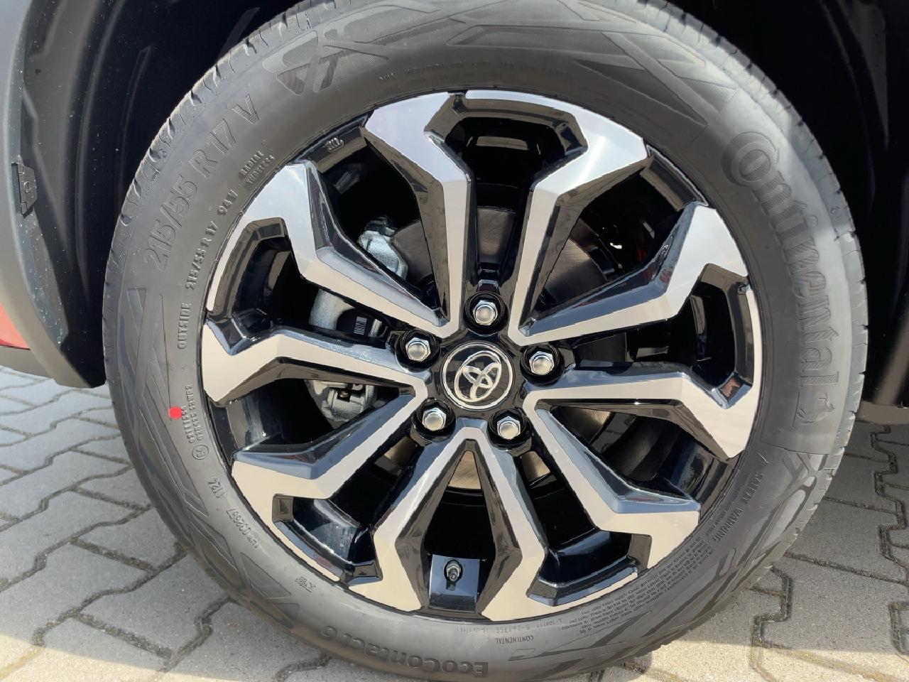 Toyota Yaris Cross 4x2 5-deurs Plus