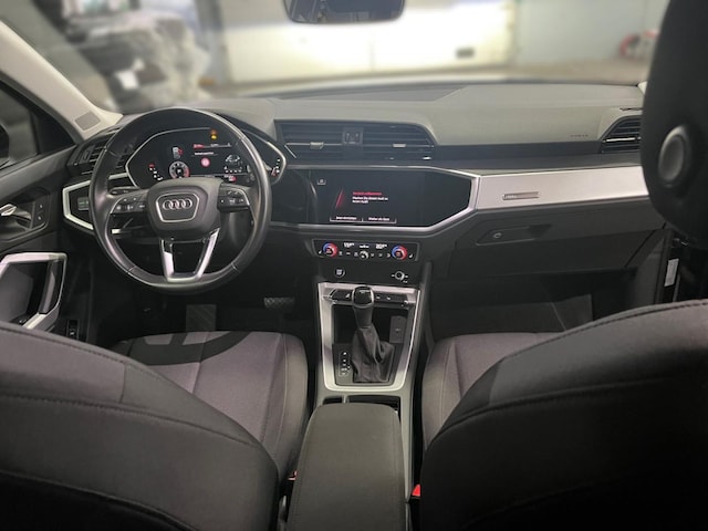 Audi Q3 35 TDI S-Tronic