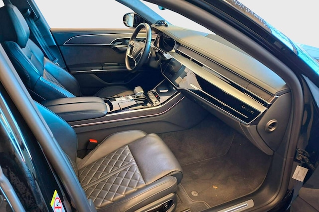 Audi A8 50 TDI Lang Quattro