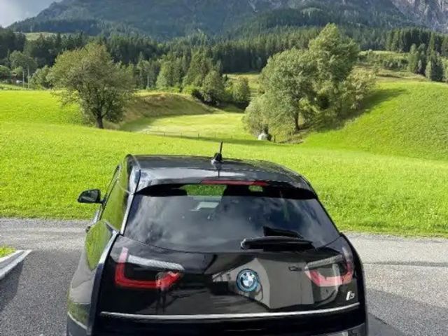 BMW i3 Sedan