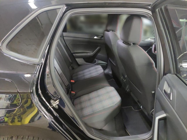 Volkswagen Polo 2.0 TSI DSG GTI