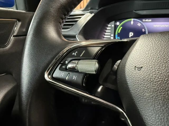 Skoda Superb Combi iV