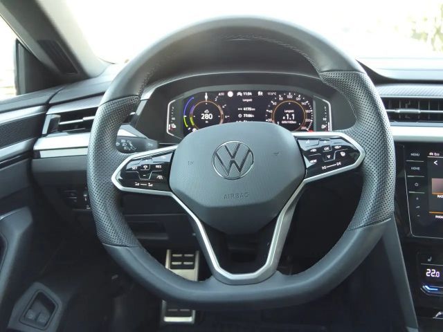 Volkswagen Arteon R-Line eHybrid