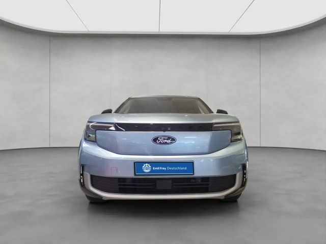 Ford Explorer Extended range RWD