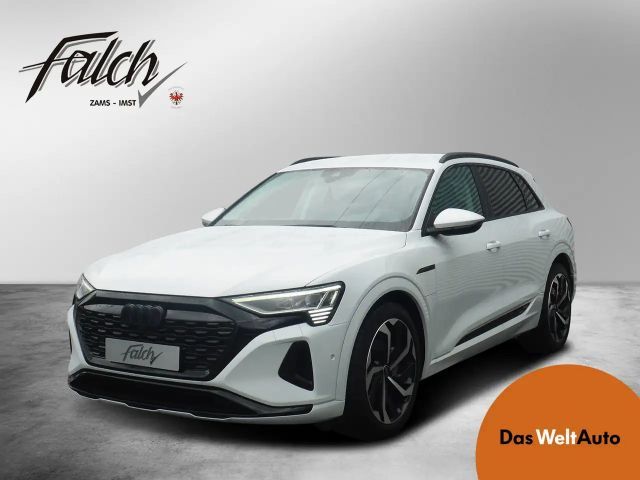 Audi Q8 e-tron 50 Business Quattro