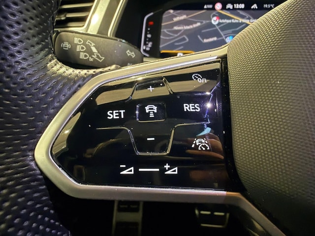 Volkswagen Tiguan 2.0 TSI R-Line