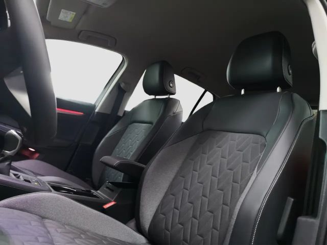 Volkswagen Golf 1.5 TSI Life