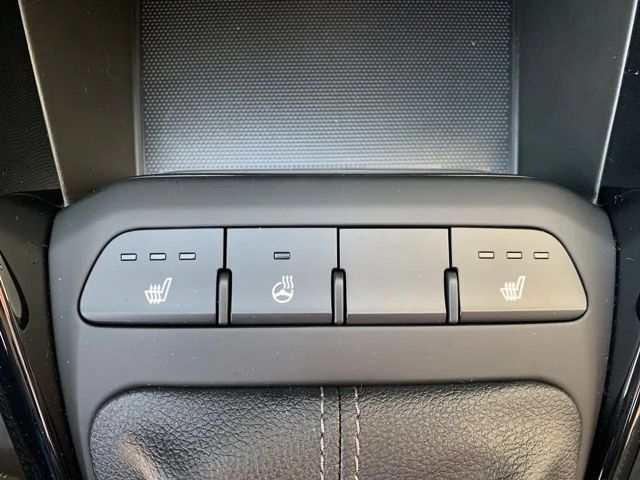 Kia Stonic 1,2 DPI ISG Silber