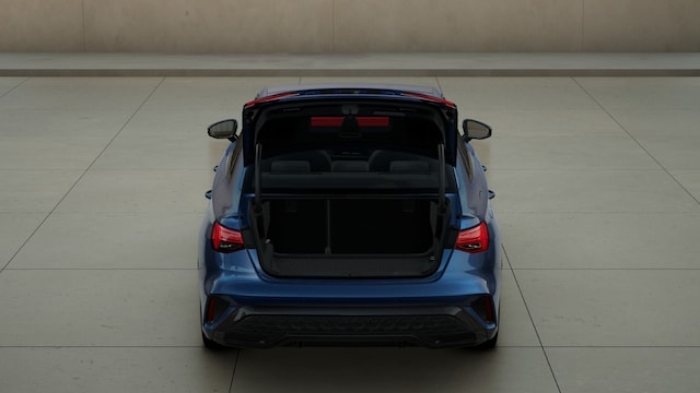 Audi A3 30 TFSI S-Line S-Tronic Sedan